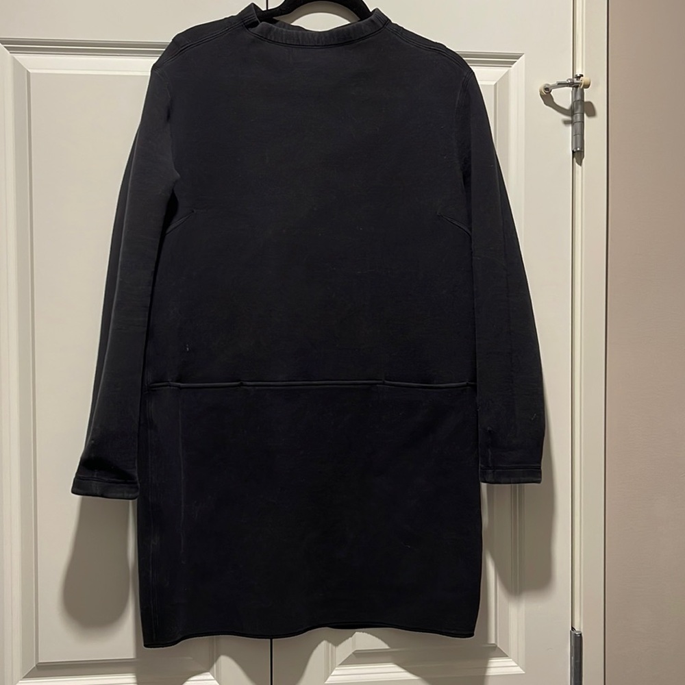 Lululemon black dress size 10